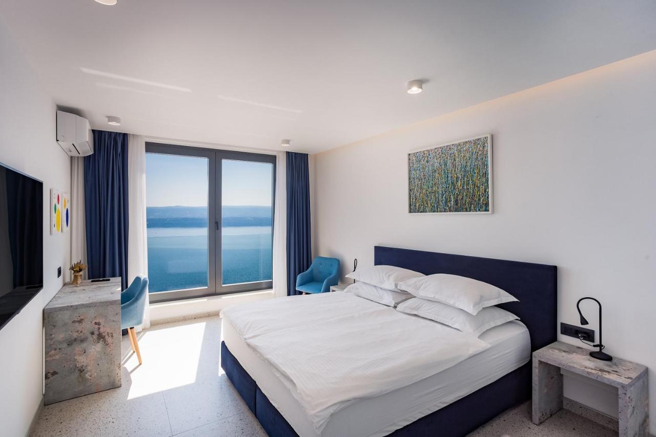 Dispet, Sea View, Pool, Jacuzzi, Sauna, Cinema Villa *