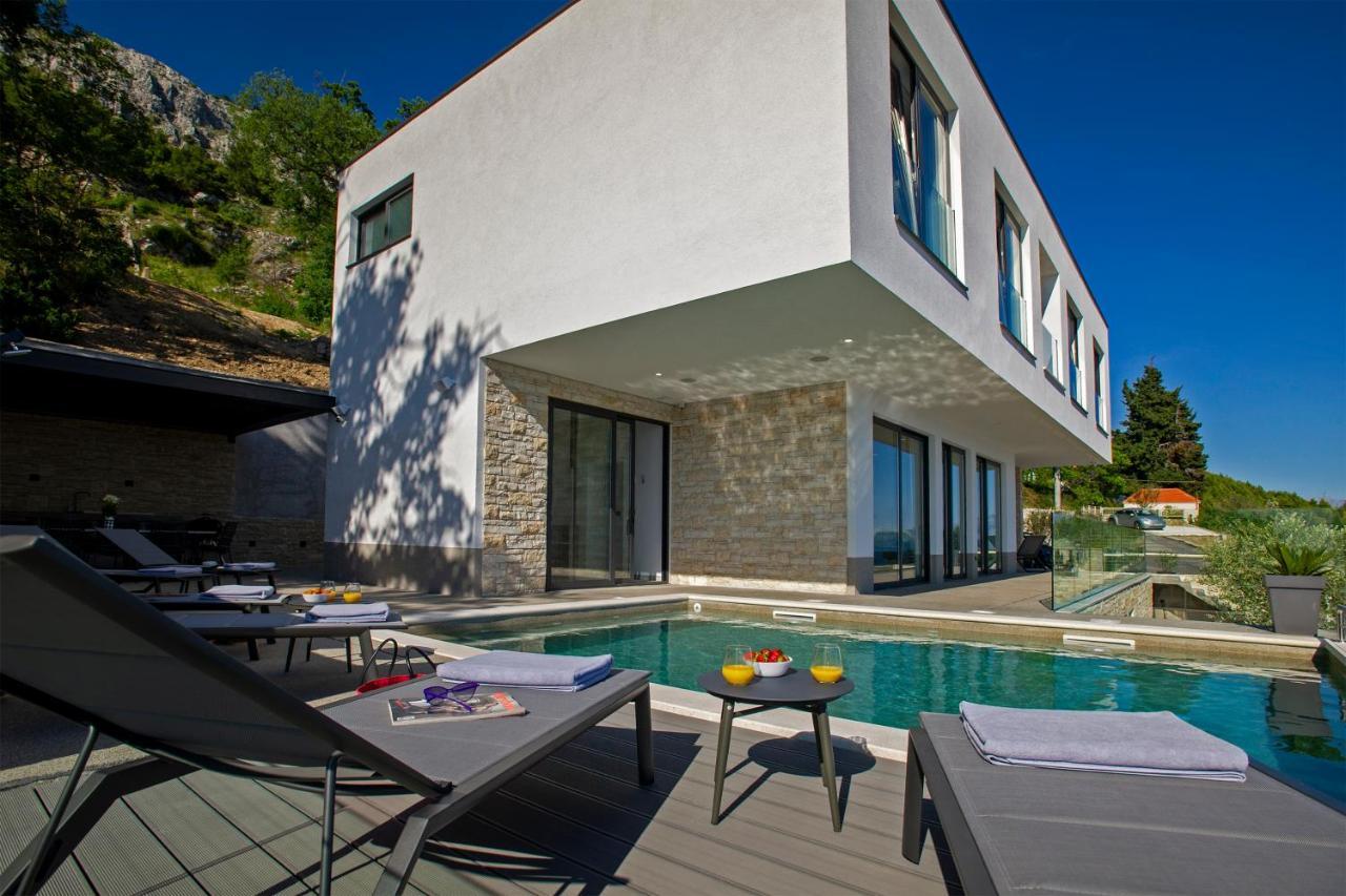Villa Dispet, Sea View, Pool, Jacuzzi, Sauna, Cinema