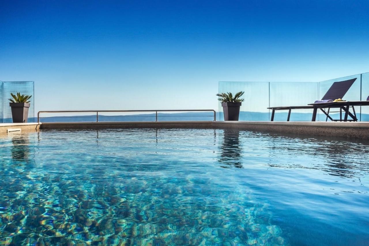 Villa Dispet, Sea View, Pool, Jacuzzi, Sauna, Cinema Celina