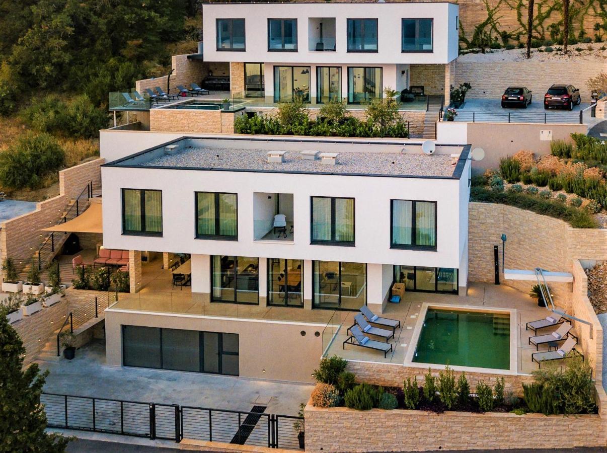 Dispet, Sea View, Pool, Jacuzzi, Sauna, Cinema *